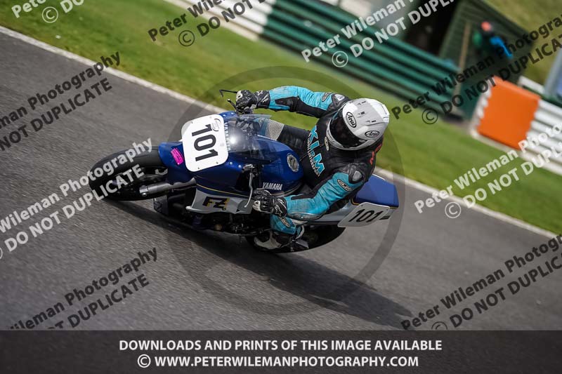 cadwell no limits trackday;cadwell park;cadwell park photographs;cadwell trackday photographs;enduro digital images;event digital images;eventdigitalimages;no limits trackdays;peter wileman photography;racing digital images;trackday digital images;trackday photos